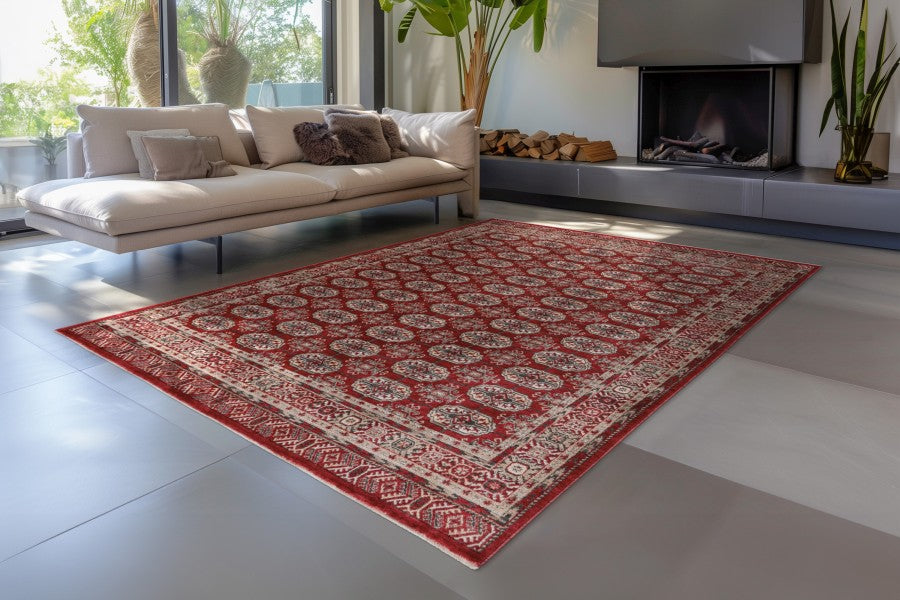 Dak 701 Red Teppich mit klassischem Design in Rot, hochwertige Verarbeitung mit traditionellen Mustern, ideal für ein stilvolles Zuhause.